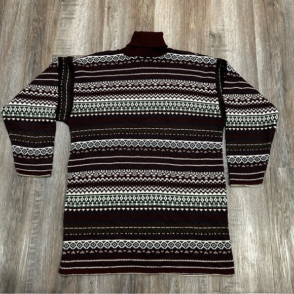 Vintage Fair Isle Turtleneck Sweater | Burgundy & Green Nordic Knit | - Picture 8 of 9